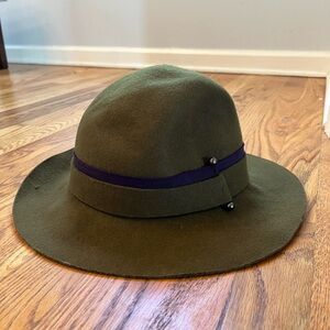Vintage Giovannio New York Wool Olive Green Fedora Hat with Purple Band 22”
